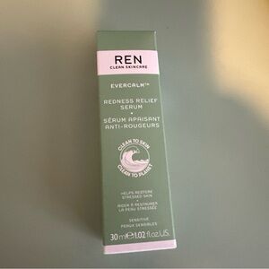 REN Clean Skincare Evercalm Redness Relief Serum